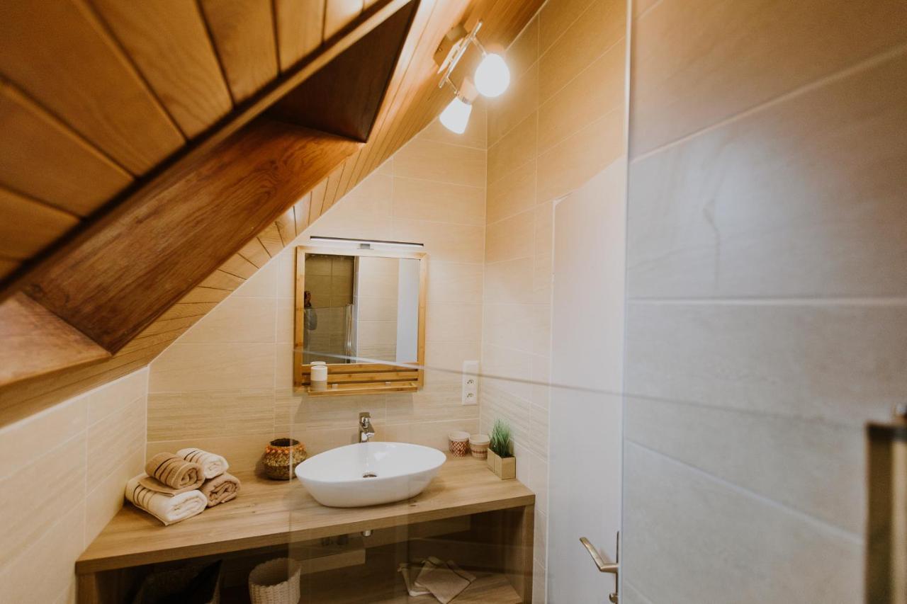 Appartement Duplex Proche Port Avec Velos Ванн Экстерьер фото